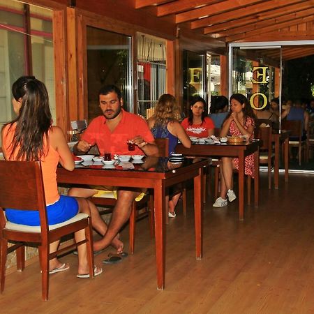 Koz Eren Otel Çeşme Exterior foto